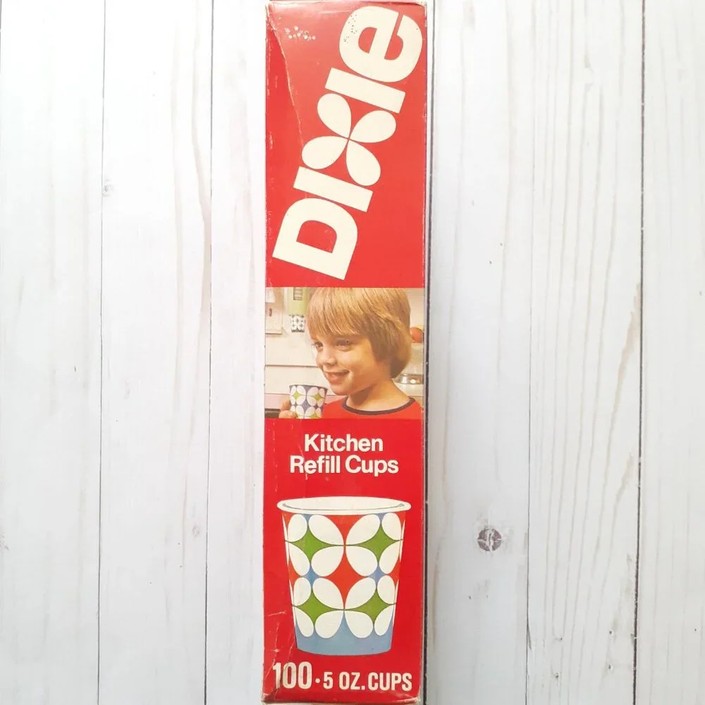 Dixie Cup Dispenser w/40-5oz Spice Collection Cups & Kitchen Refill Cups 100ct